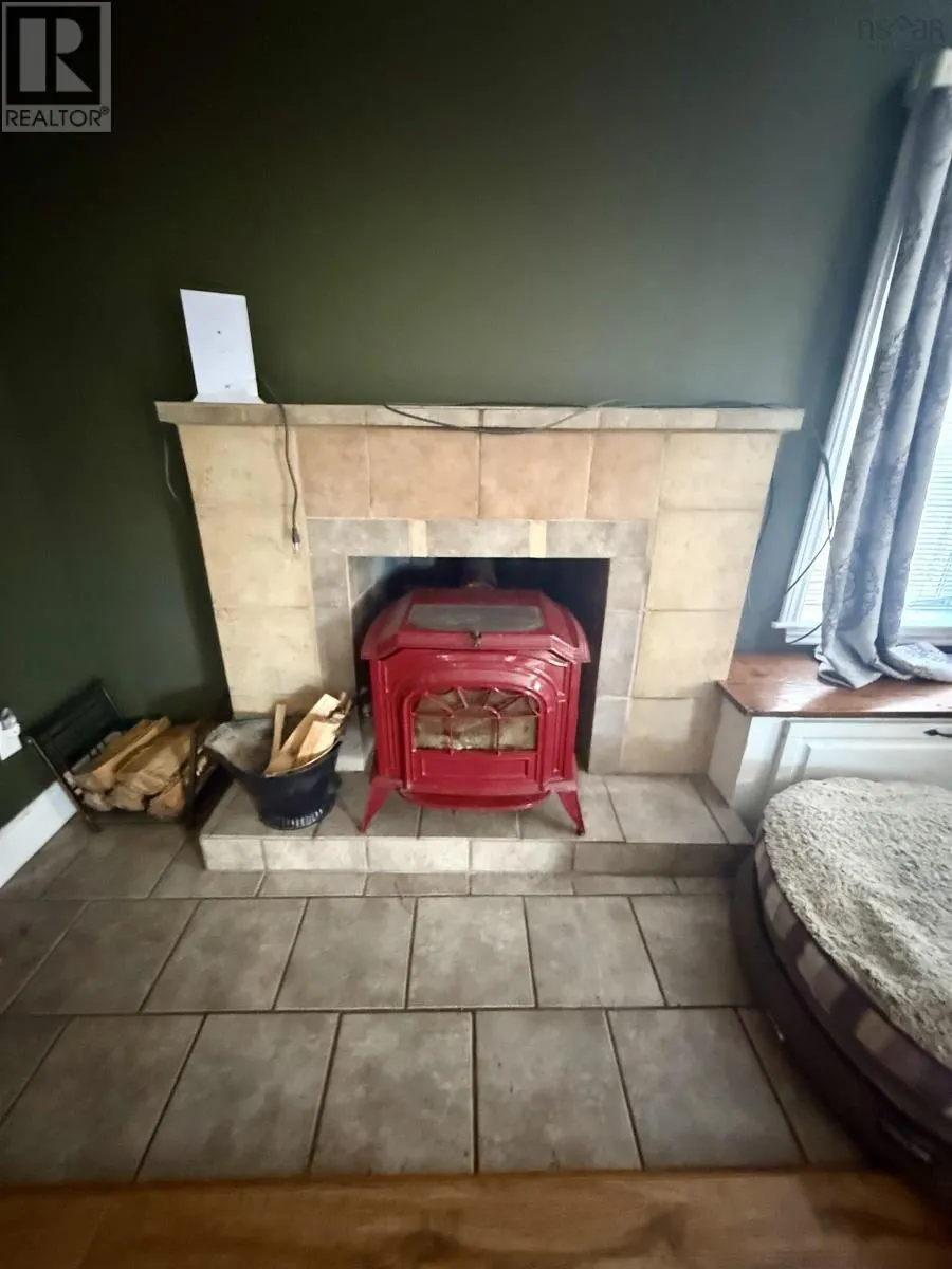 2774 East River West Side Route