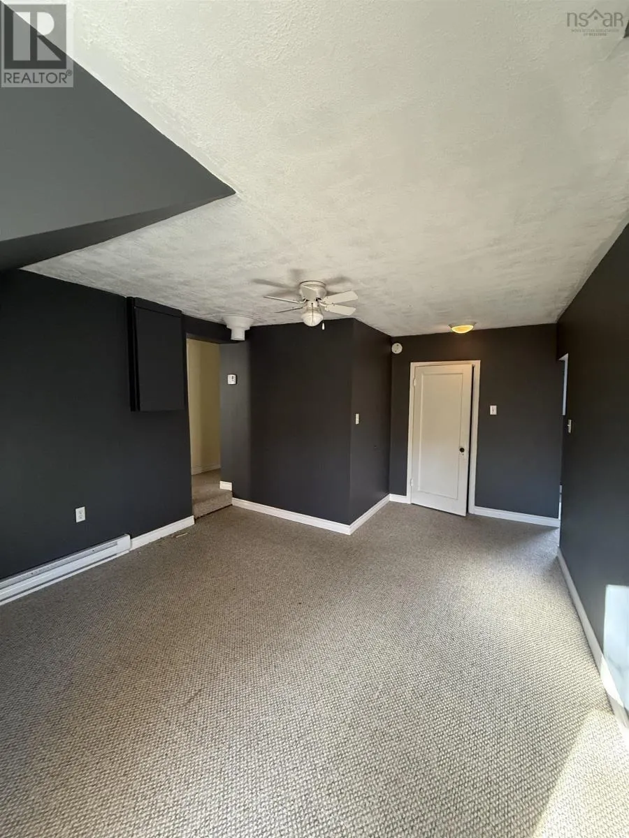 2774 East River West Side Route