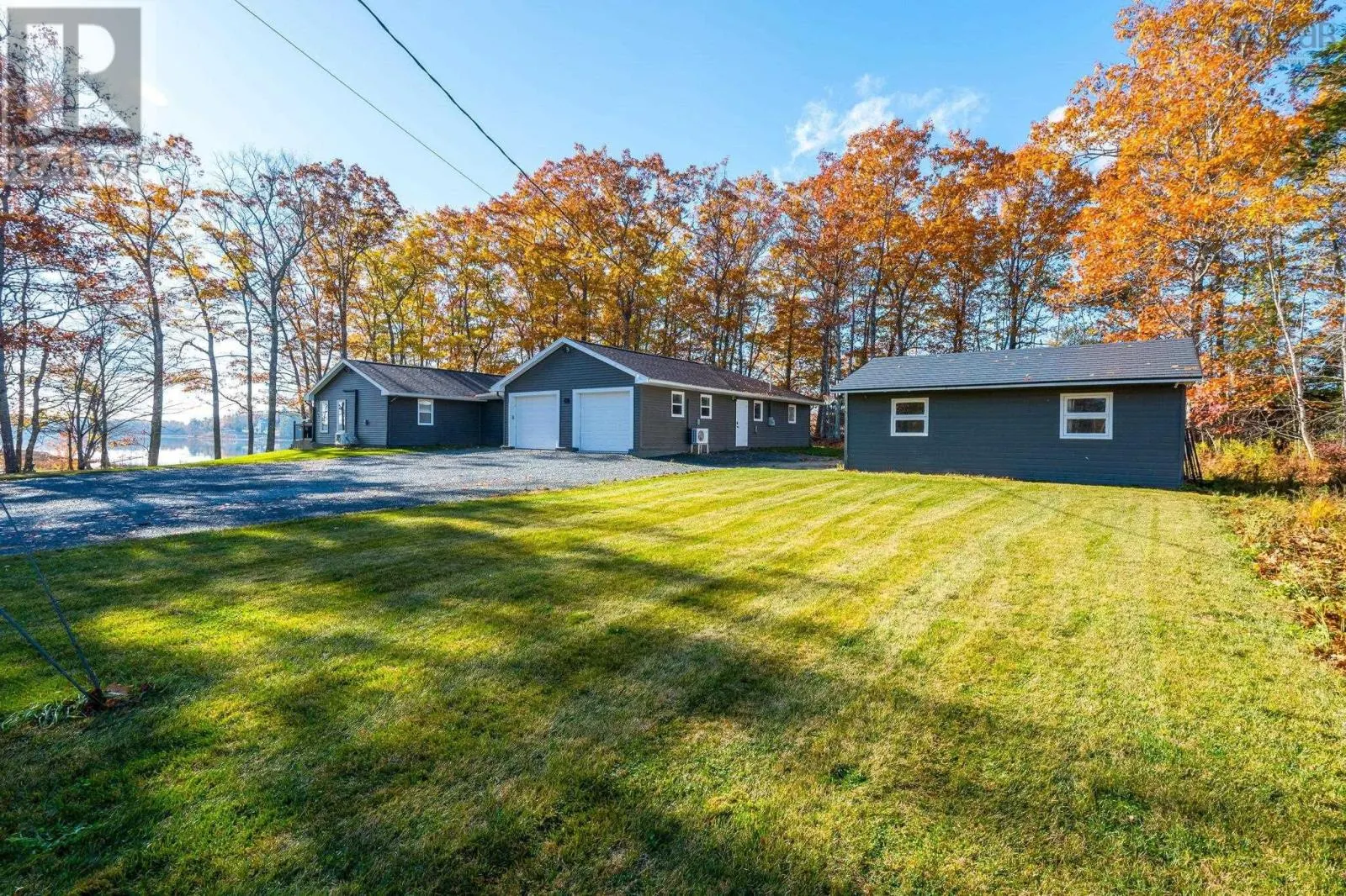 40 Martins Point Road