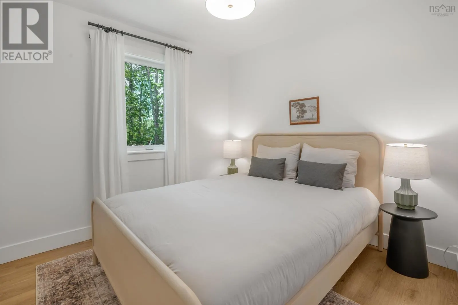 40 Martins Point Road