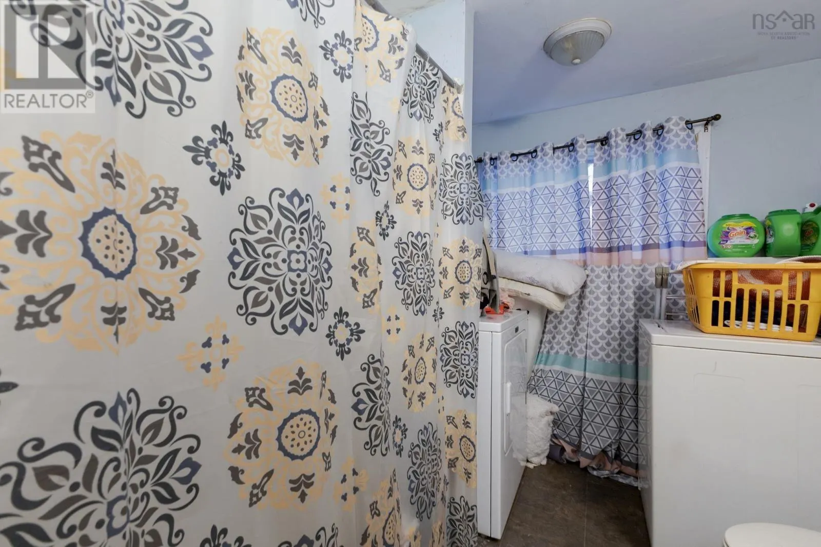 109 & 111 Glenwood Drive