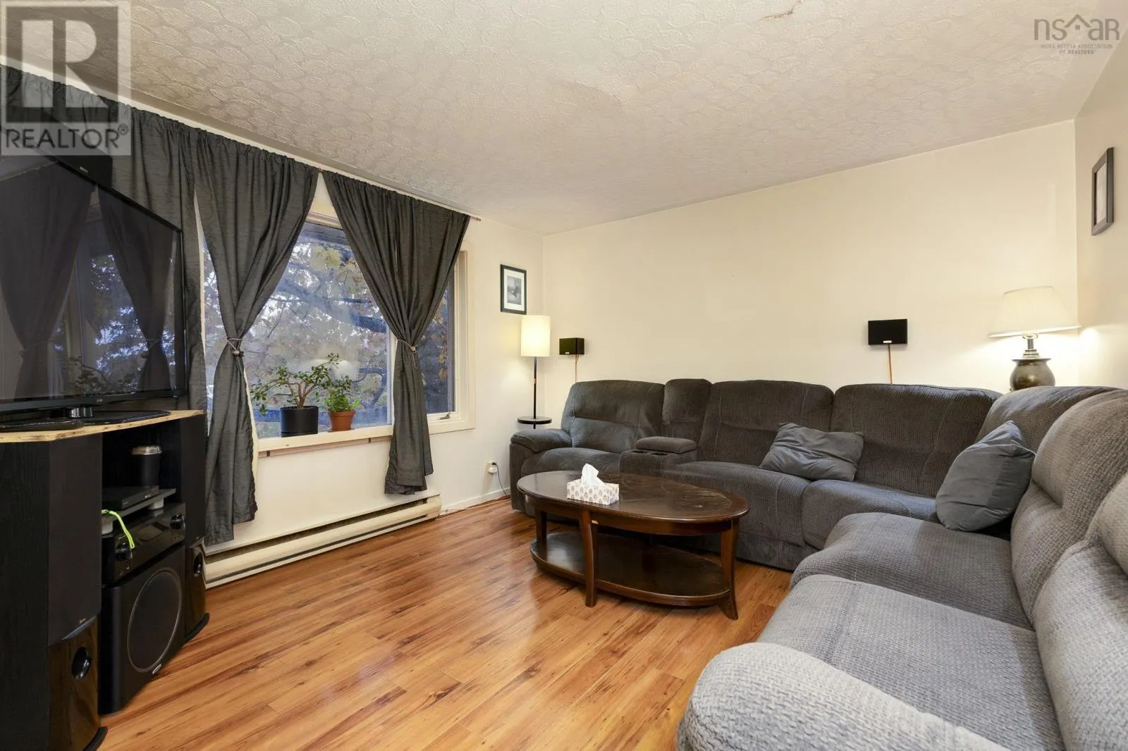 109 & 111 Glenwood Drive