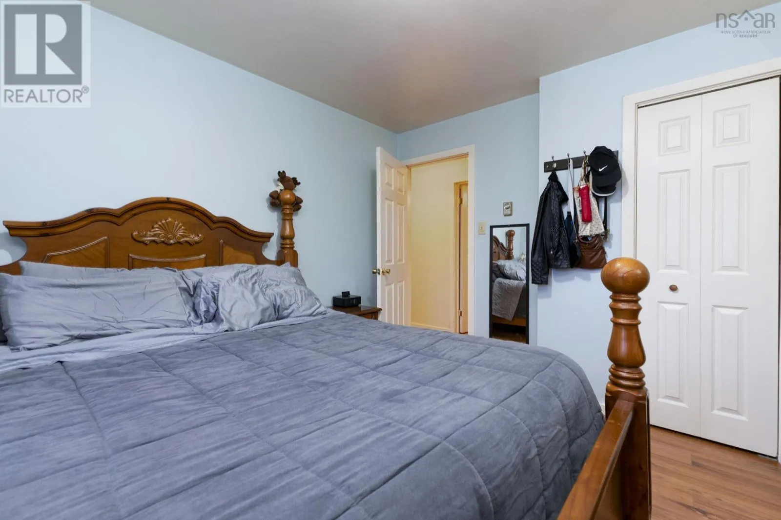 109 & 111 Glenwood Drive