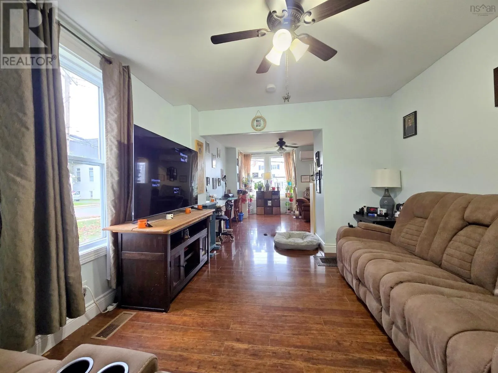 62 West Pleasant Street