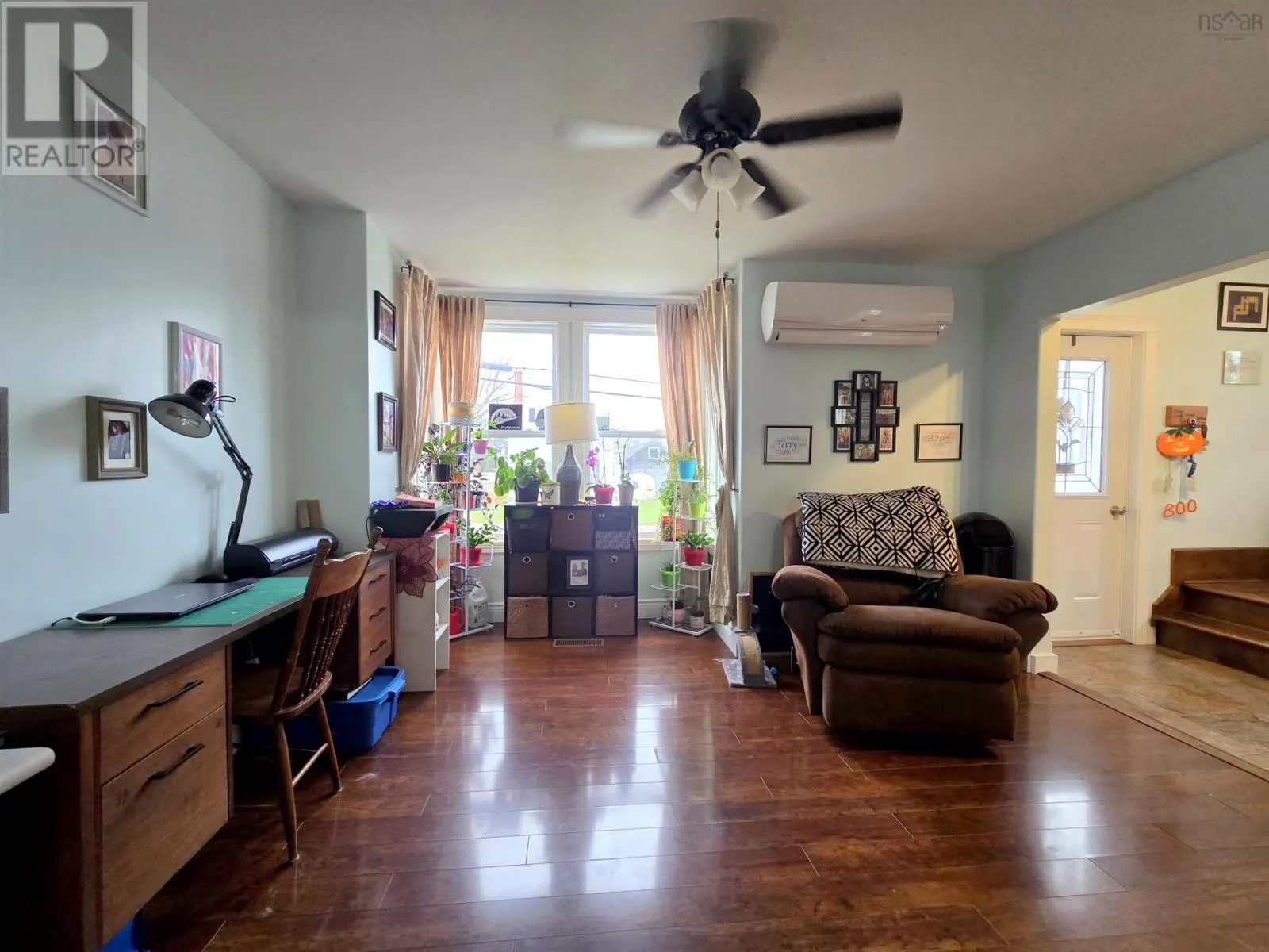 62 West Pleasant Street