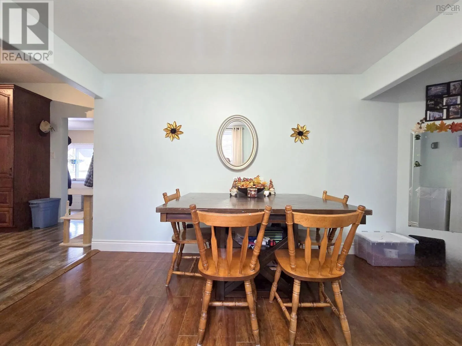 62 West Pleasant Street