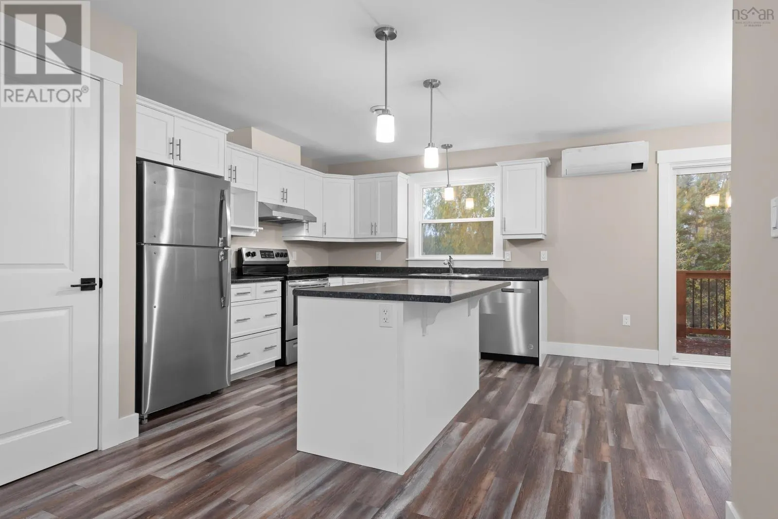 1438 Hwy 2, Lantz NS