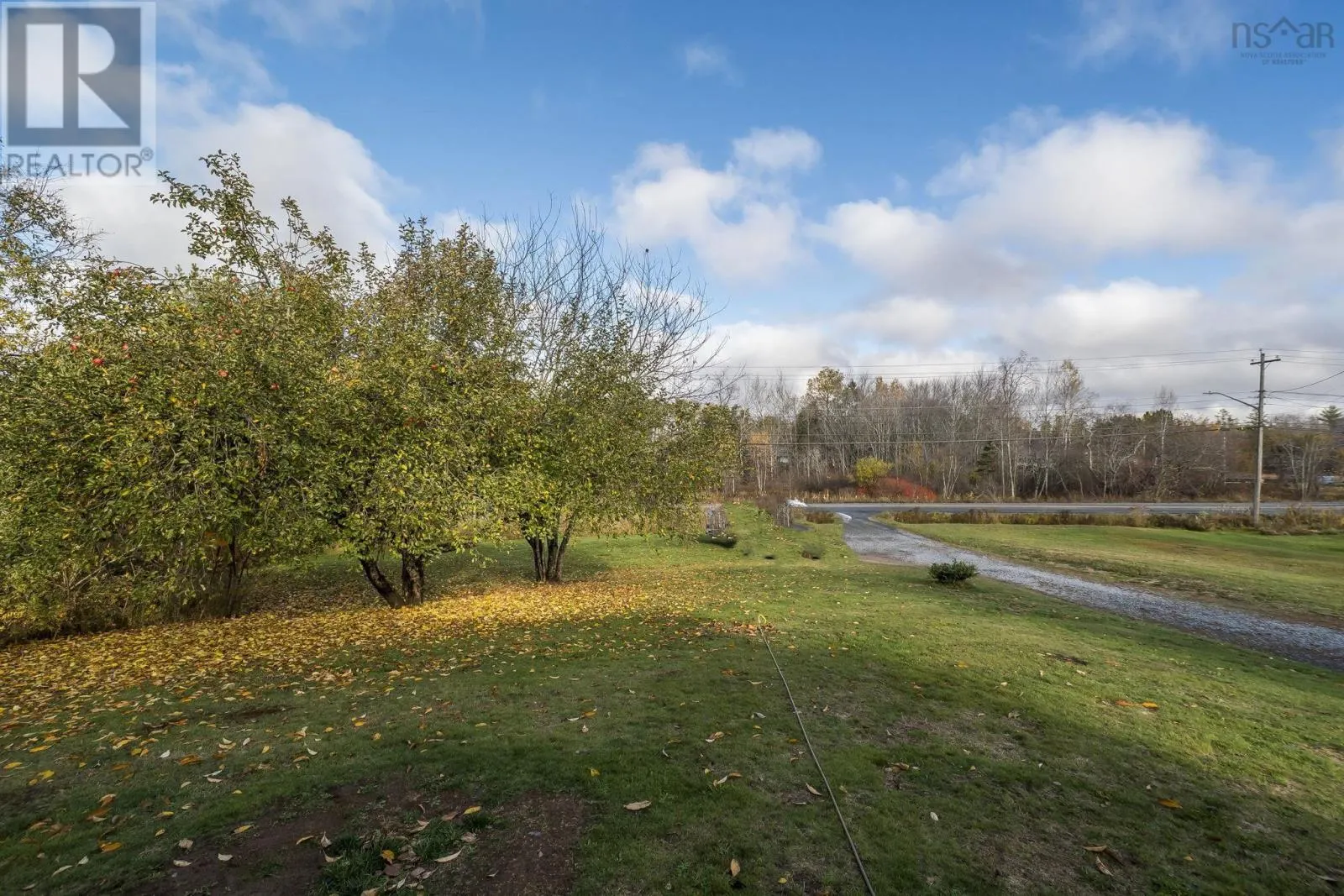 112 Dutch Settlement Road