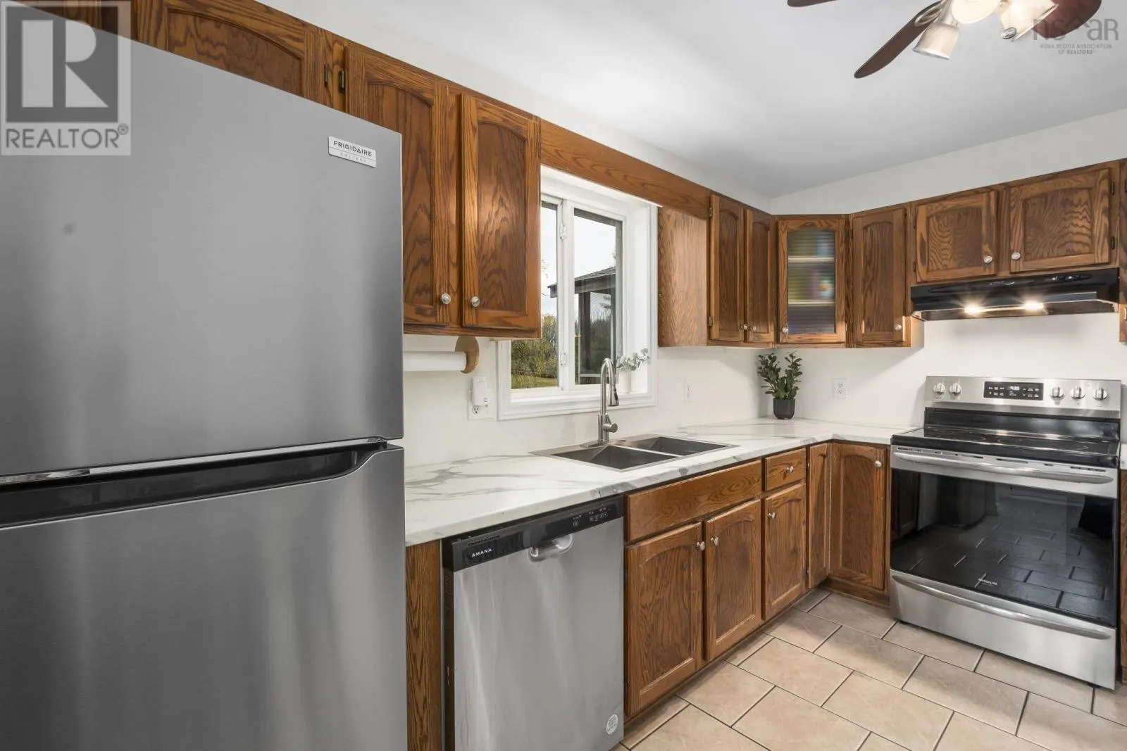 112 Dutch Settlement Road