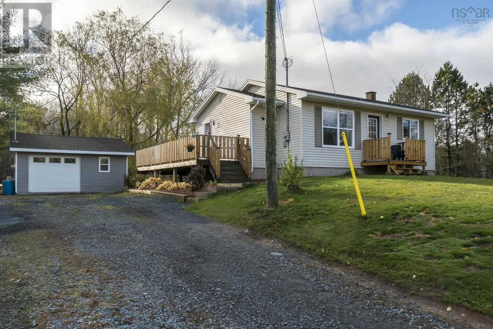 112 Dutch Settlement Road