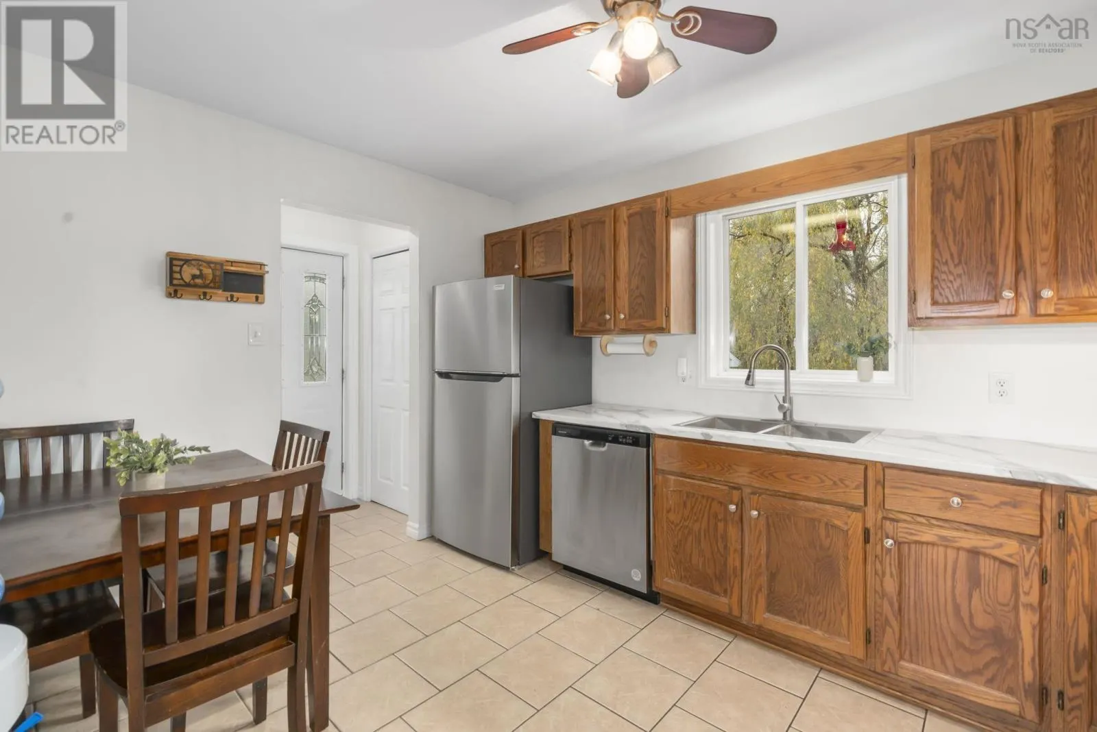 112 Dutch Settlement Road