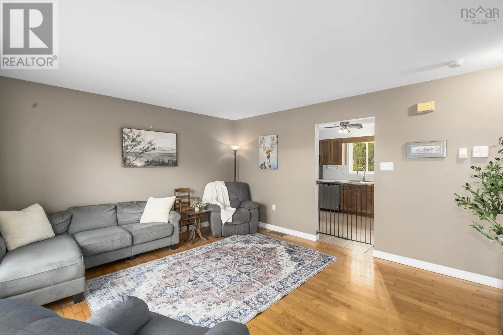 112 Dutch Settlement Road