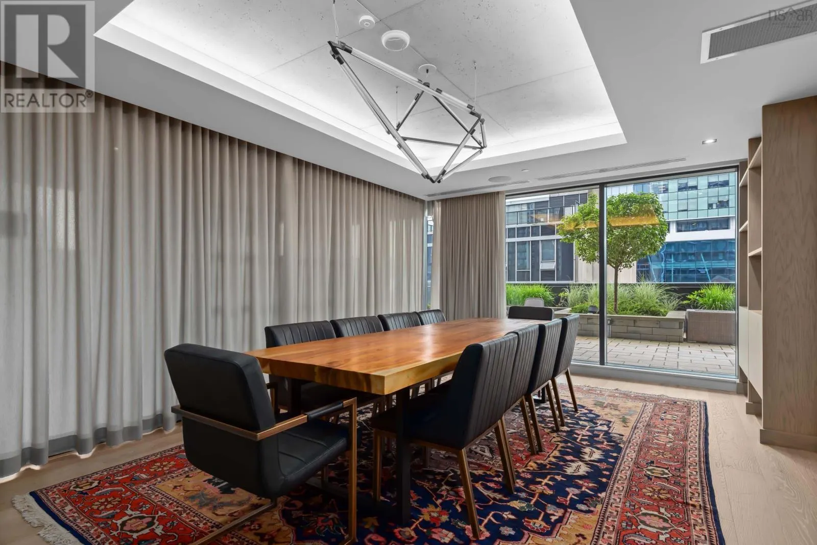 1006 1650 Granville Street