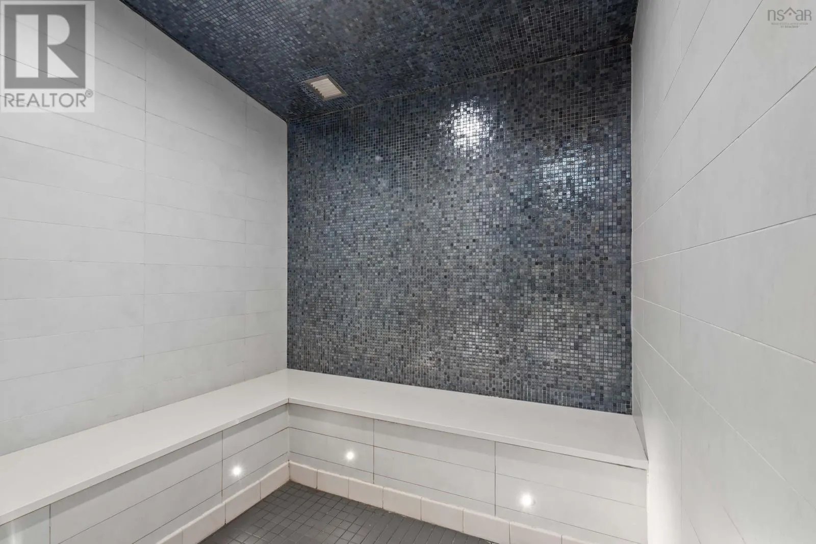 1006 1650 Granville Street