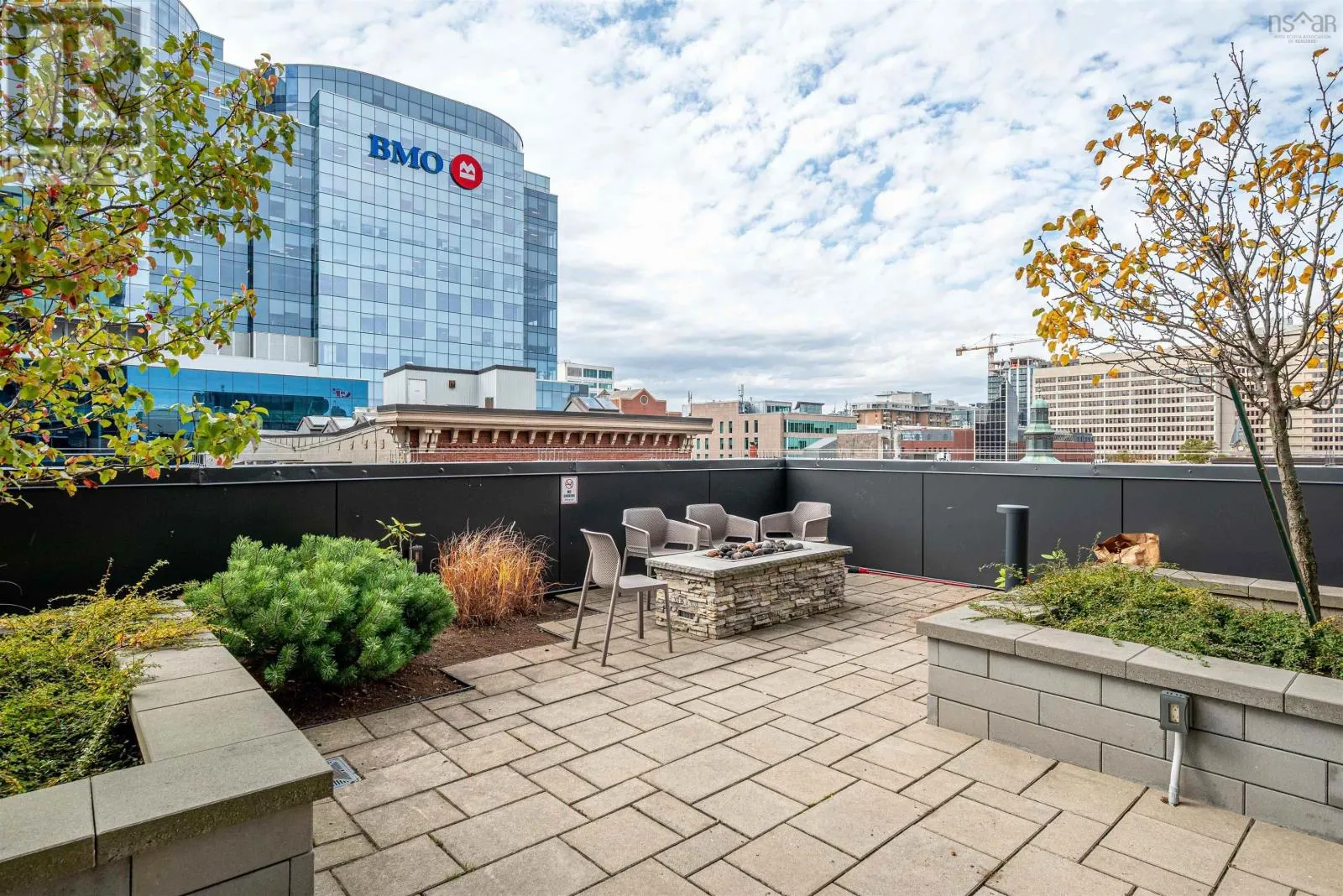 1009 1650 Granville Street