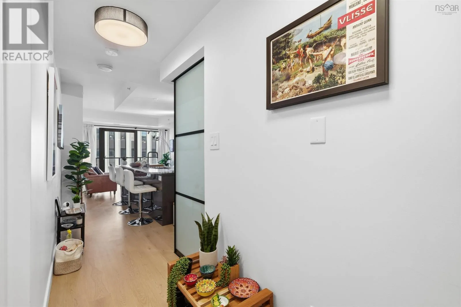 1009 1650 Granville Street