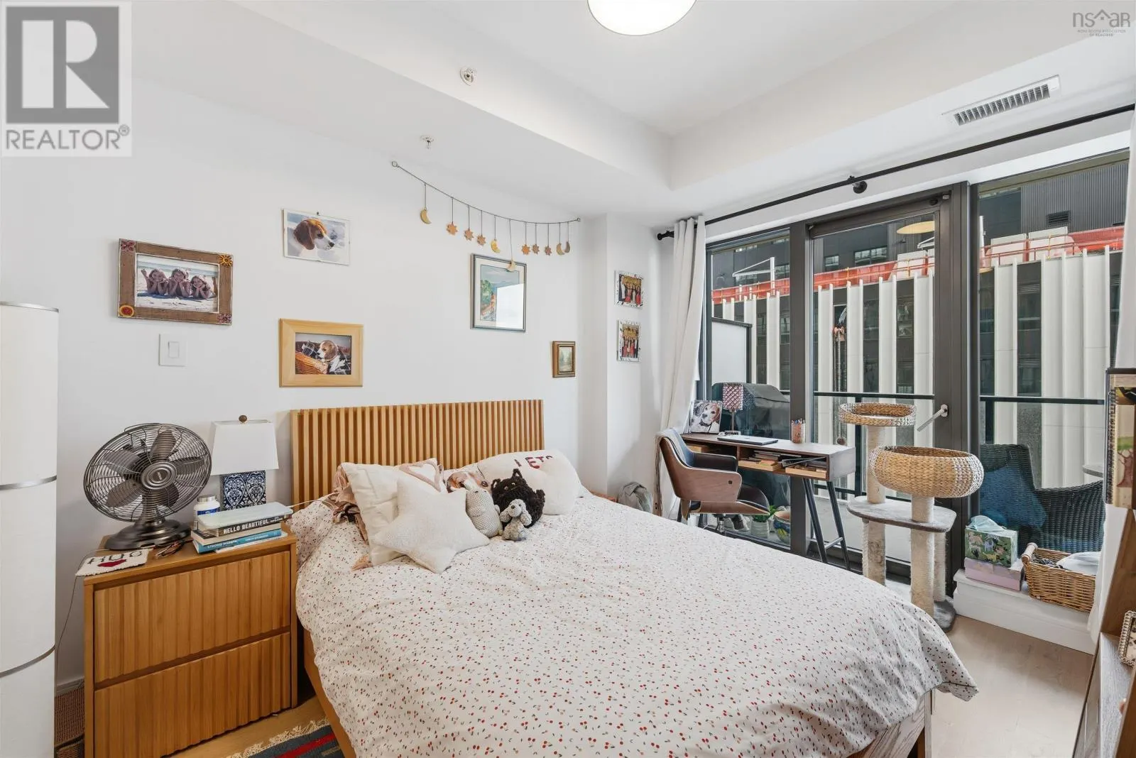 1009 1650 Granville Street