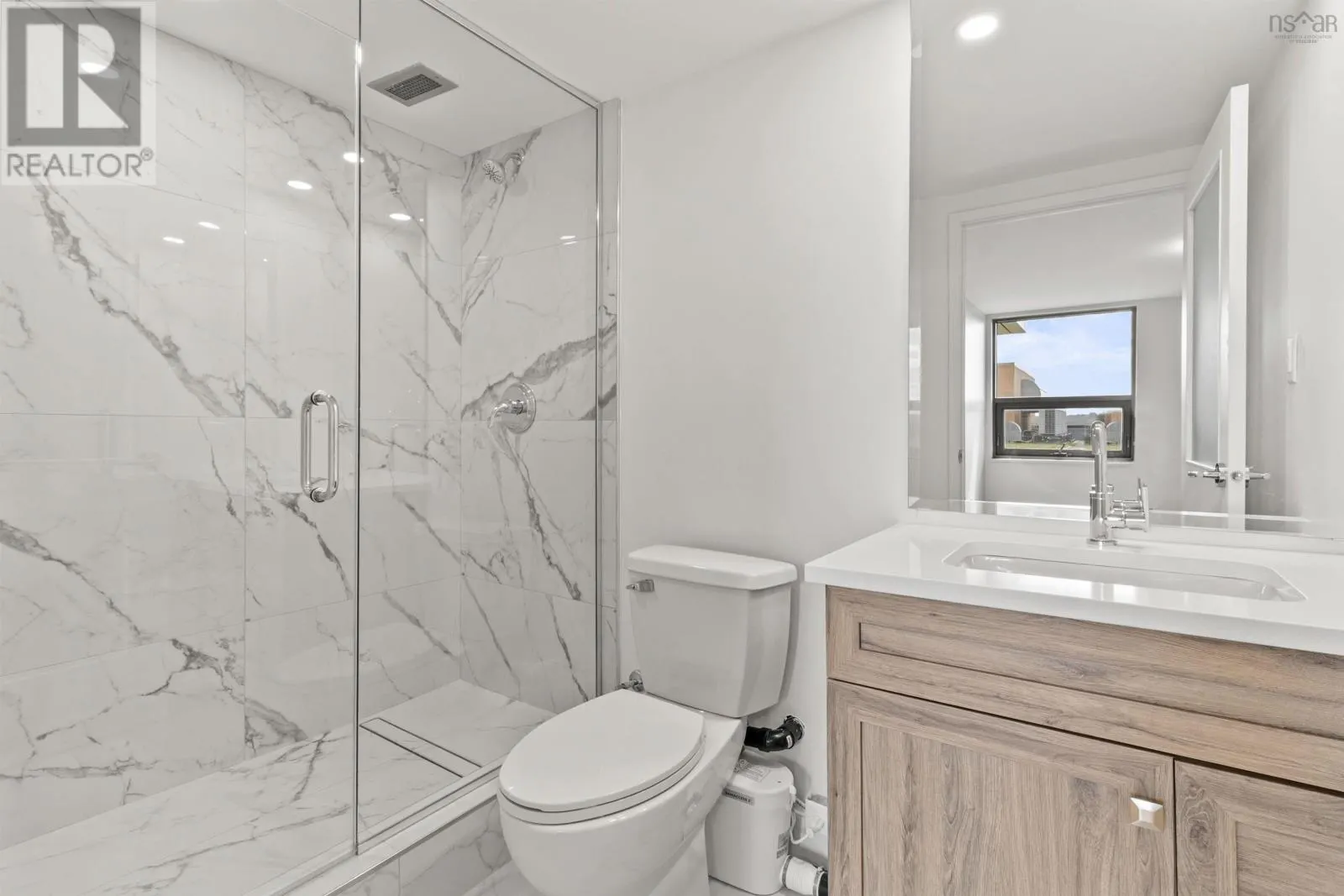 406 6369 Coburg Road