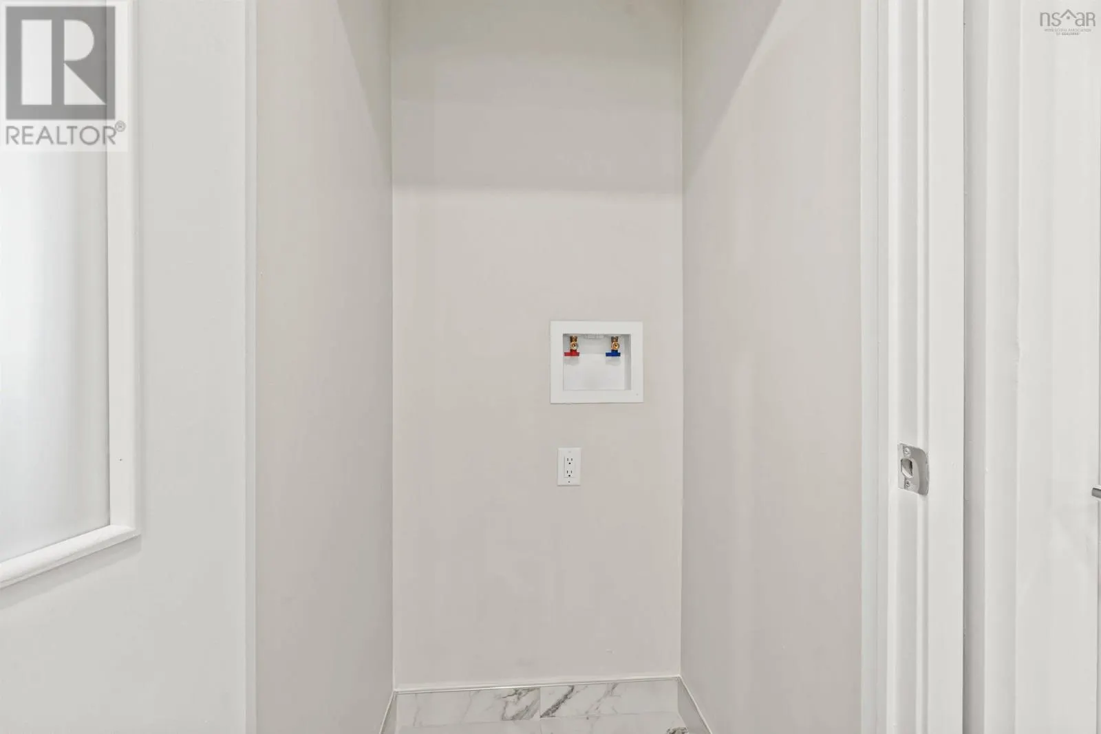 406 6369 Coburg Road