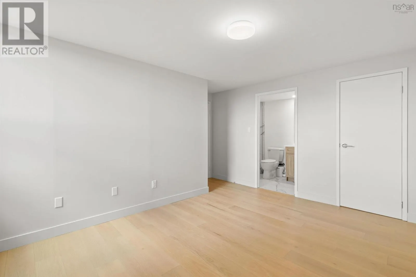 406 6369 Coburg Road