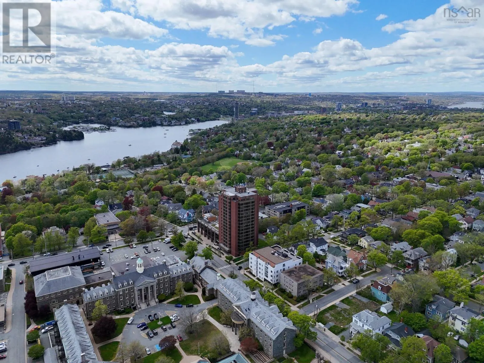 406 6369 Coburg Road