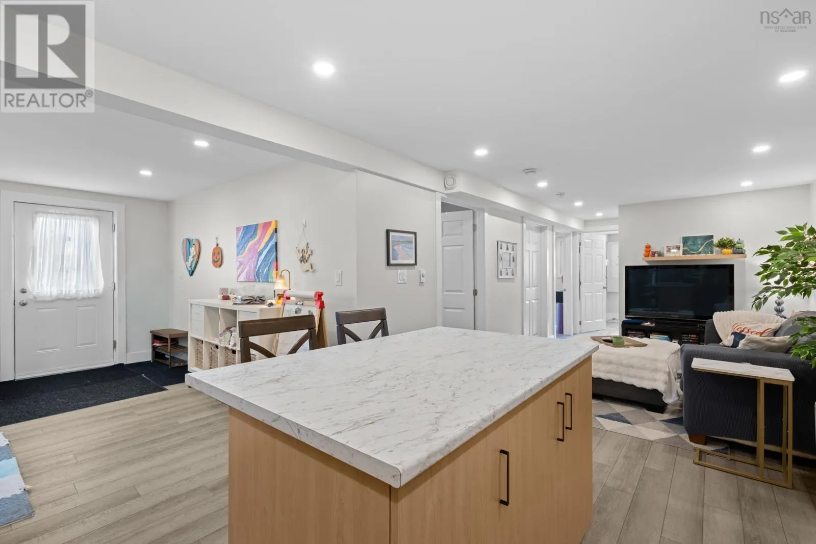 97 Amaranth Crescent