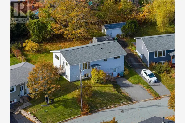 97 Amaranth Crescent