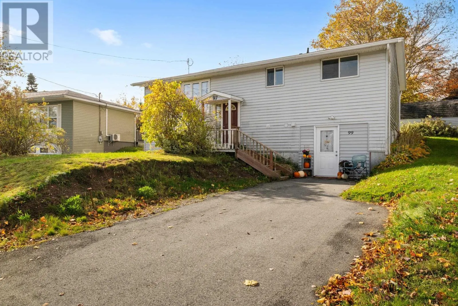 97 Amaranth Crescent