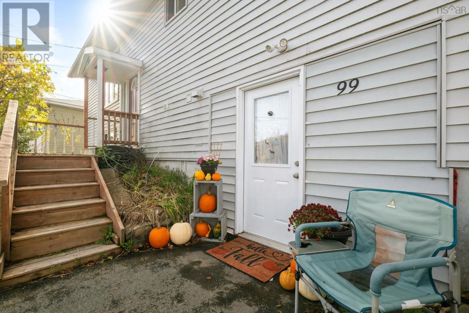 97 Amaranth Crescent