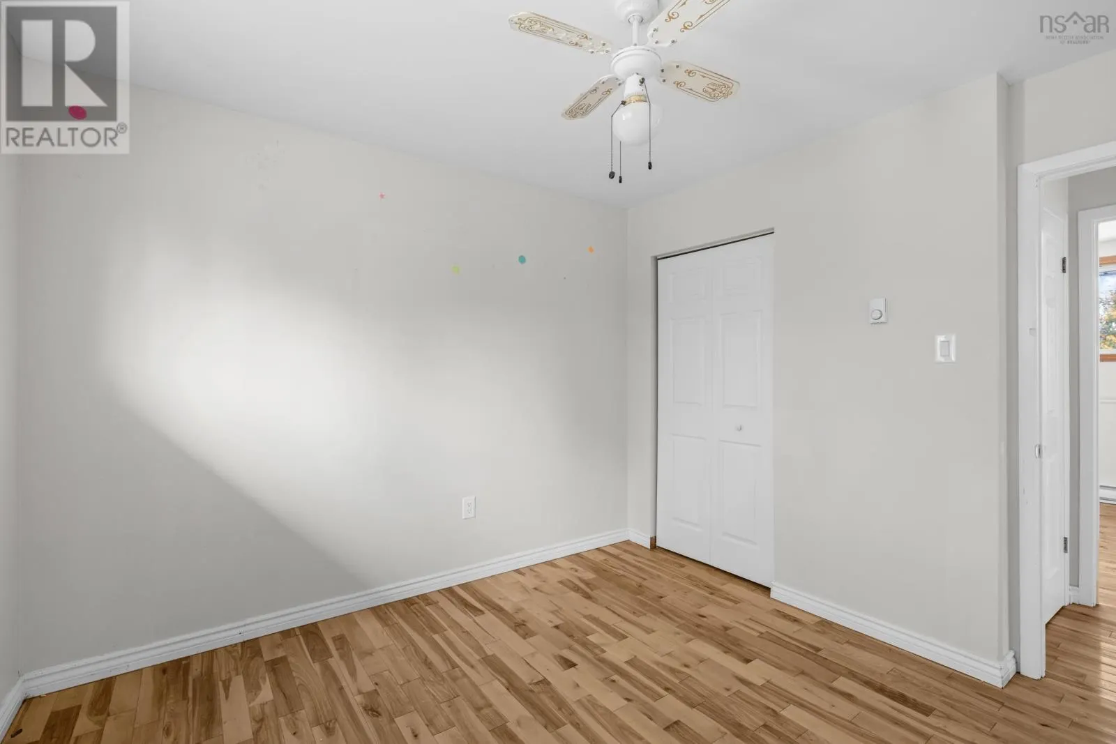 97 Amaranth Crescent