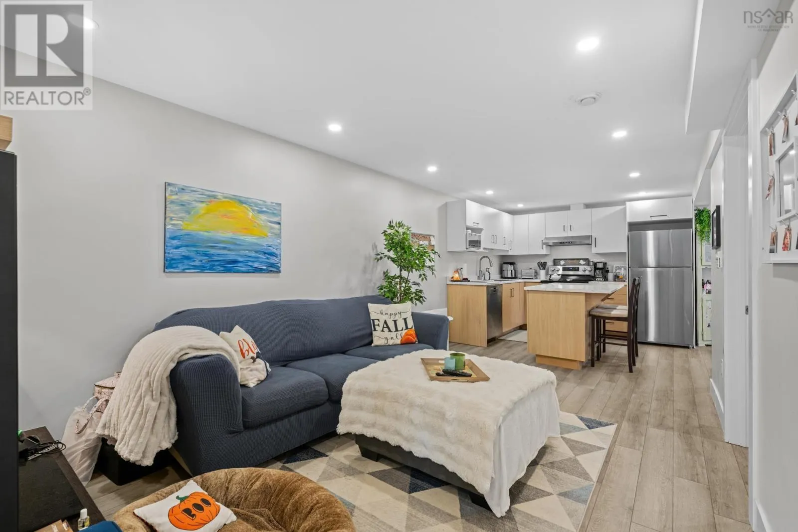 97 Amaranth Crescent