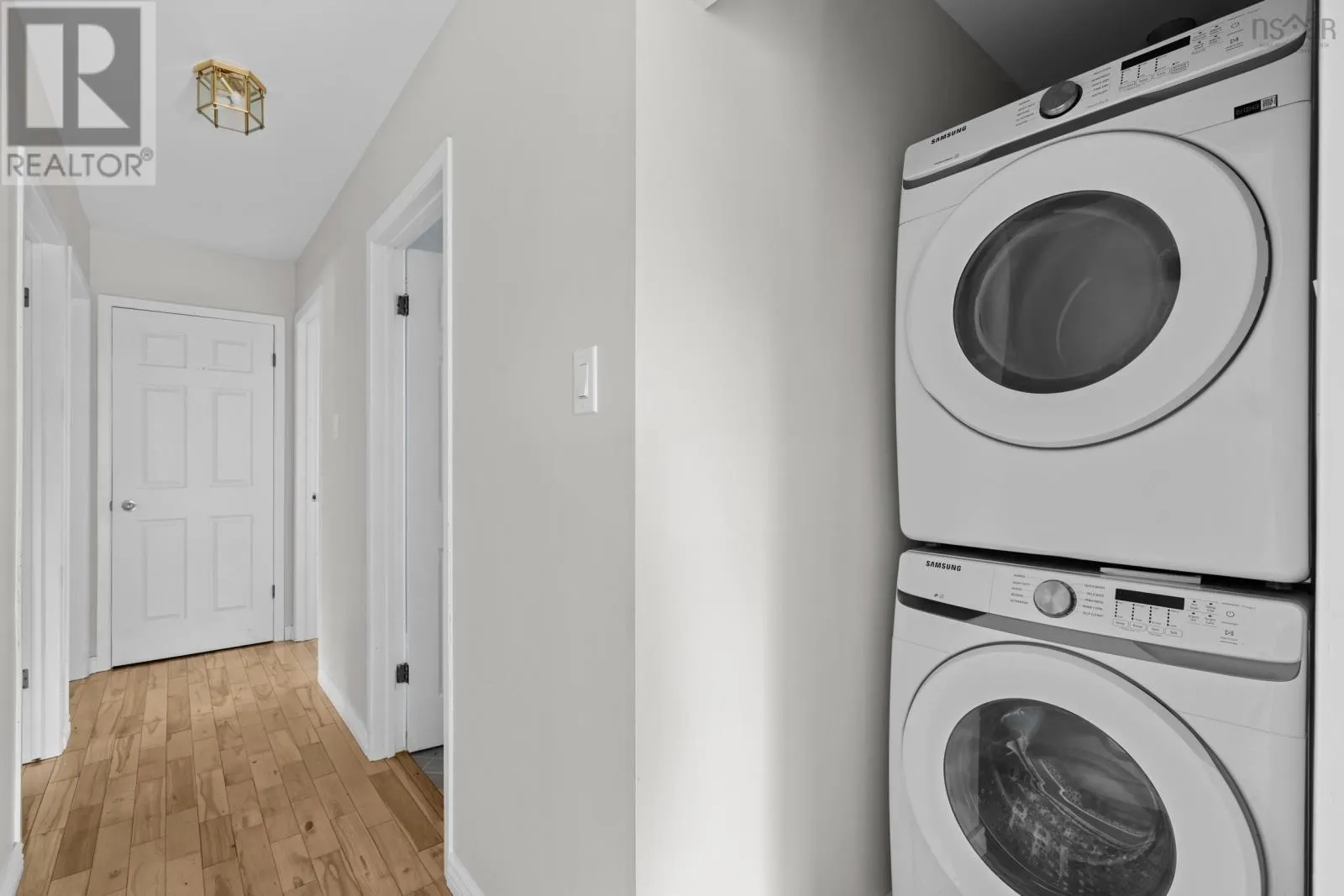 97 Amaranth Crescent