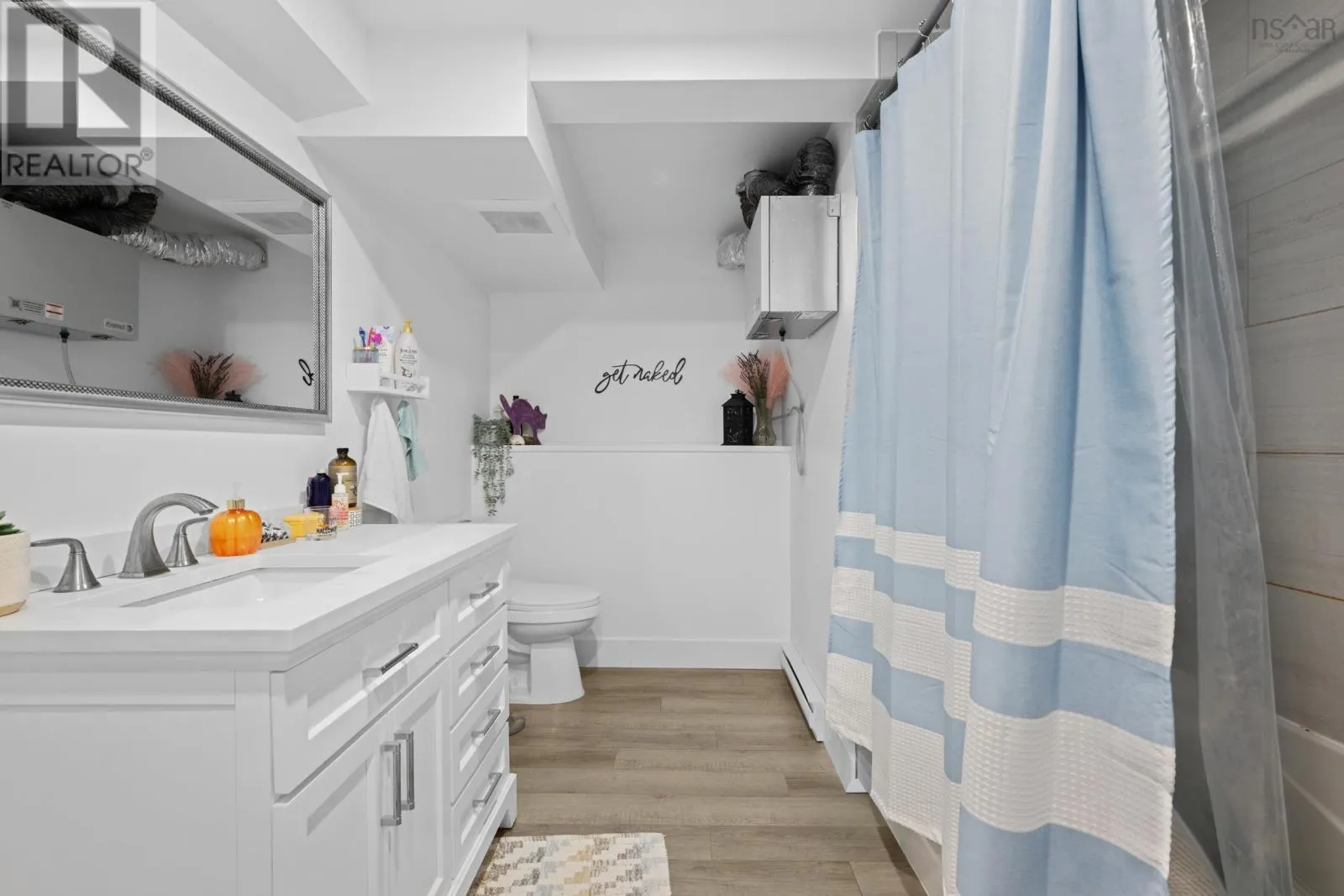 97 Amaranth Crescent