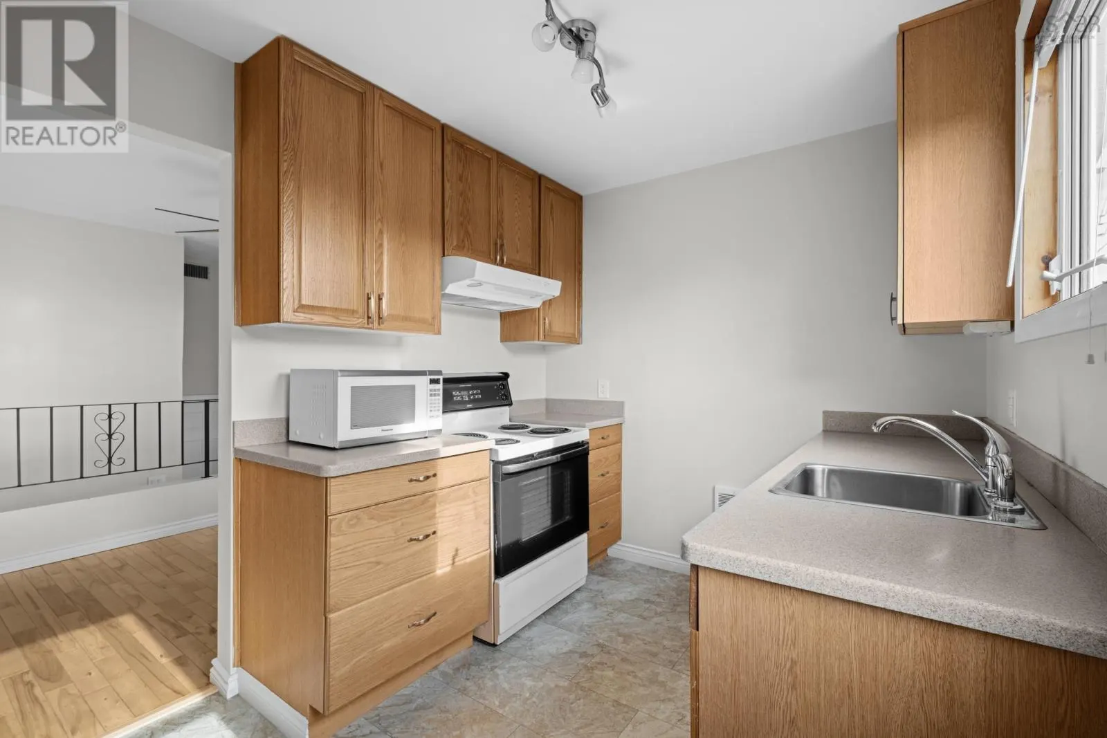 97 Amaranth Crescent