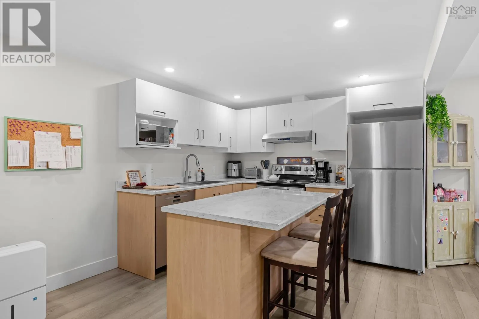 97 Amaranth Crescent