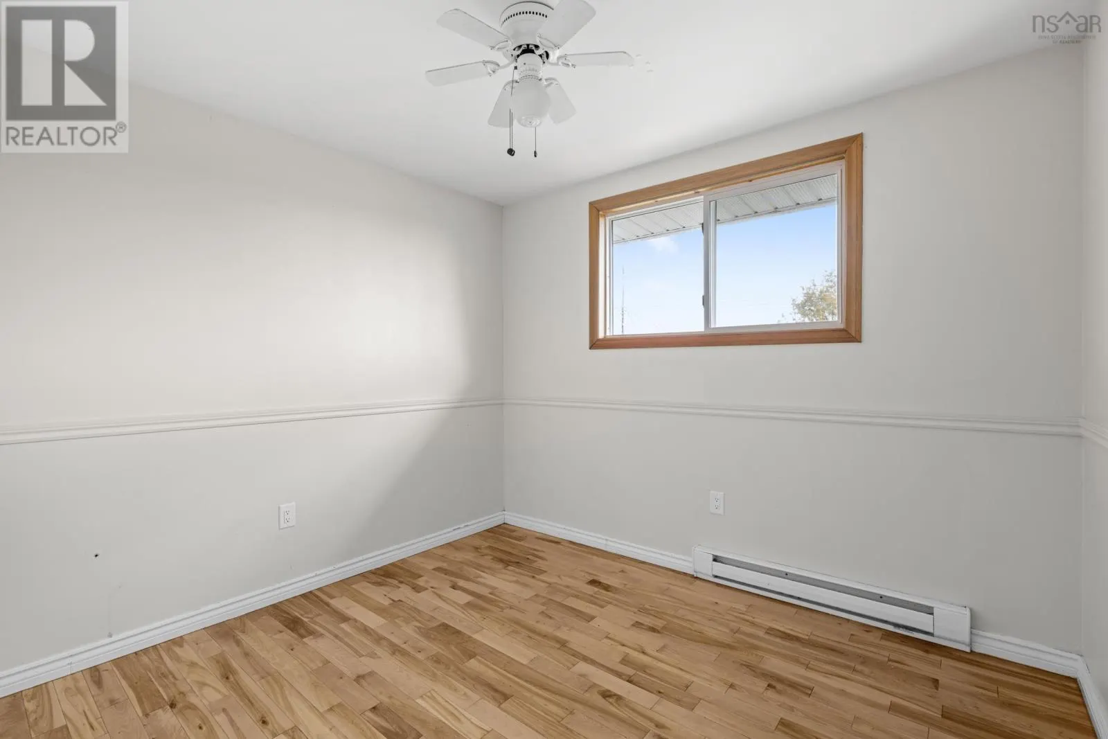 97 Amaranth Crescent