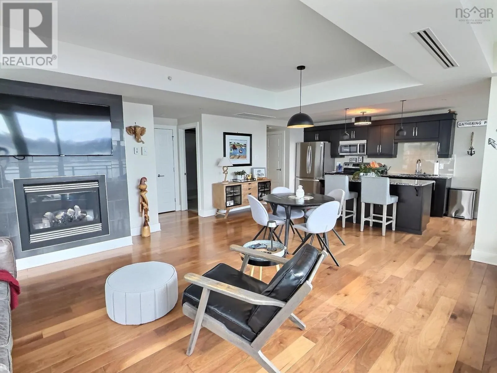 706 31 Kings Wharf Place