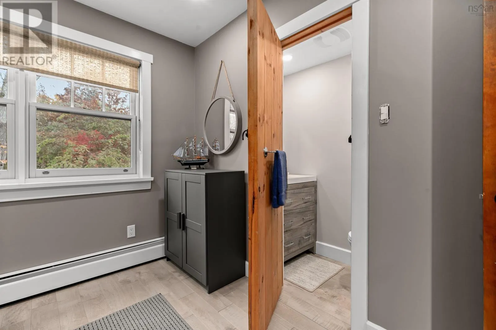 10680 Peggys Cove Road