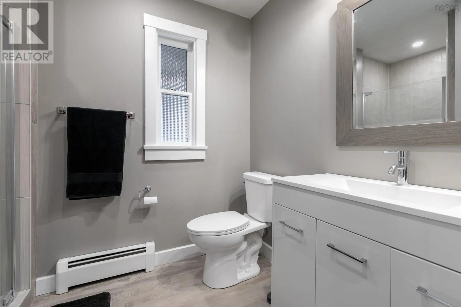 10680 Peggys Cove Road