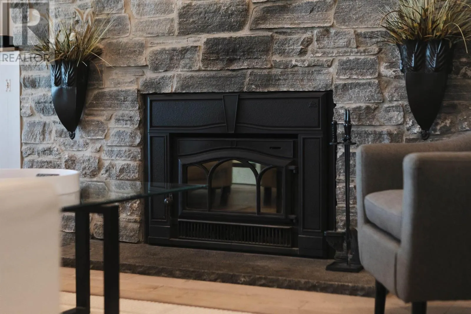 10680 Peggys Cove Road