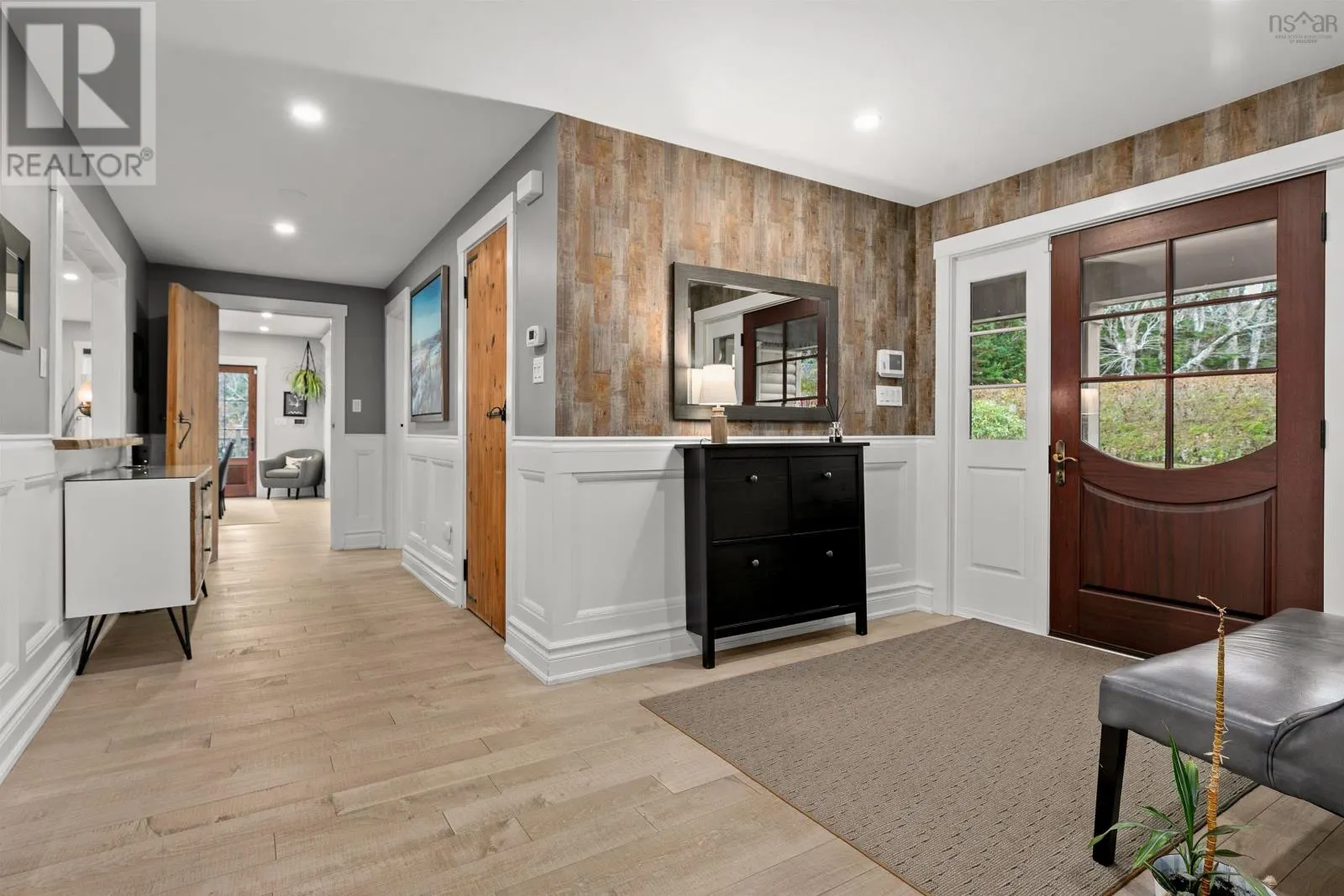 10680 Peggys Cove Road