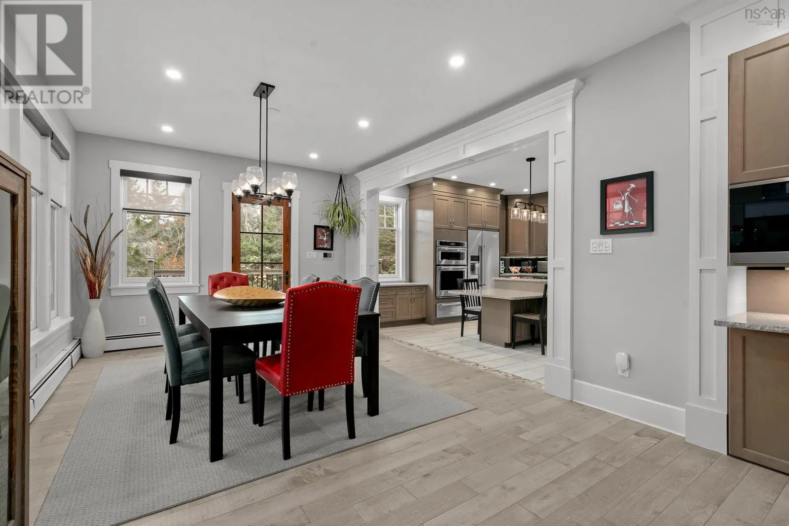 10680 Peggys Cove Road