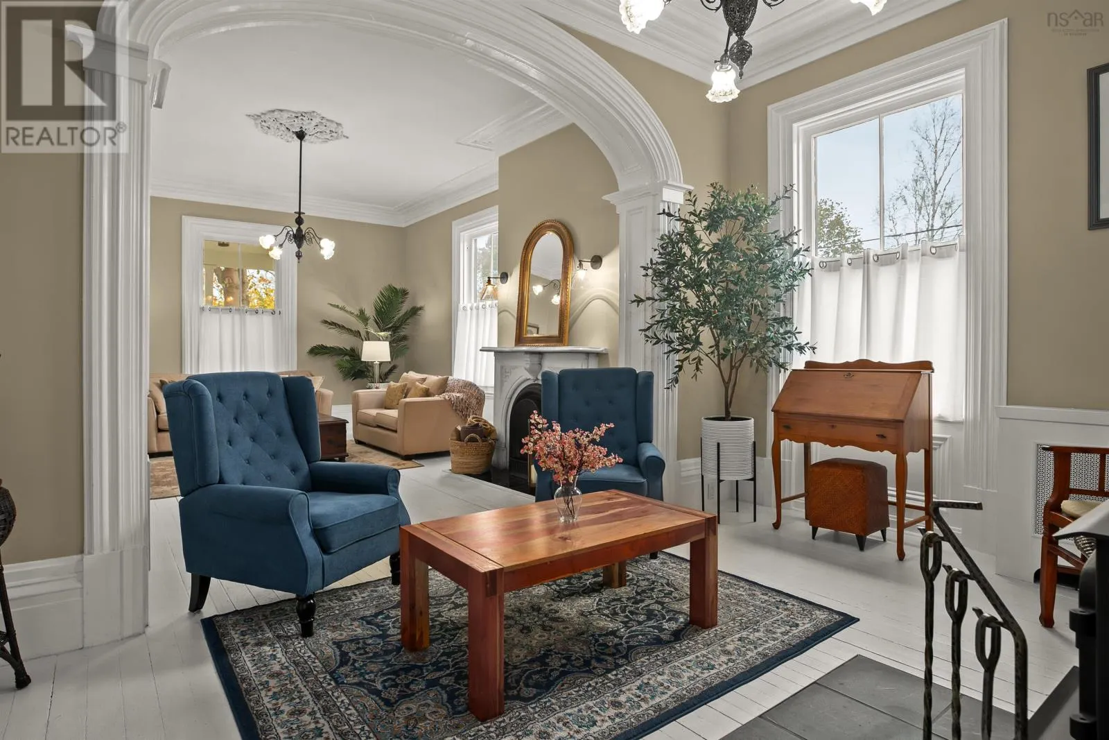 202 Washington Street