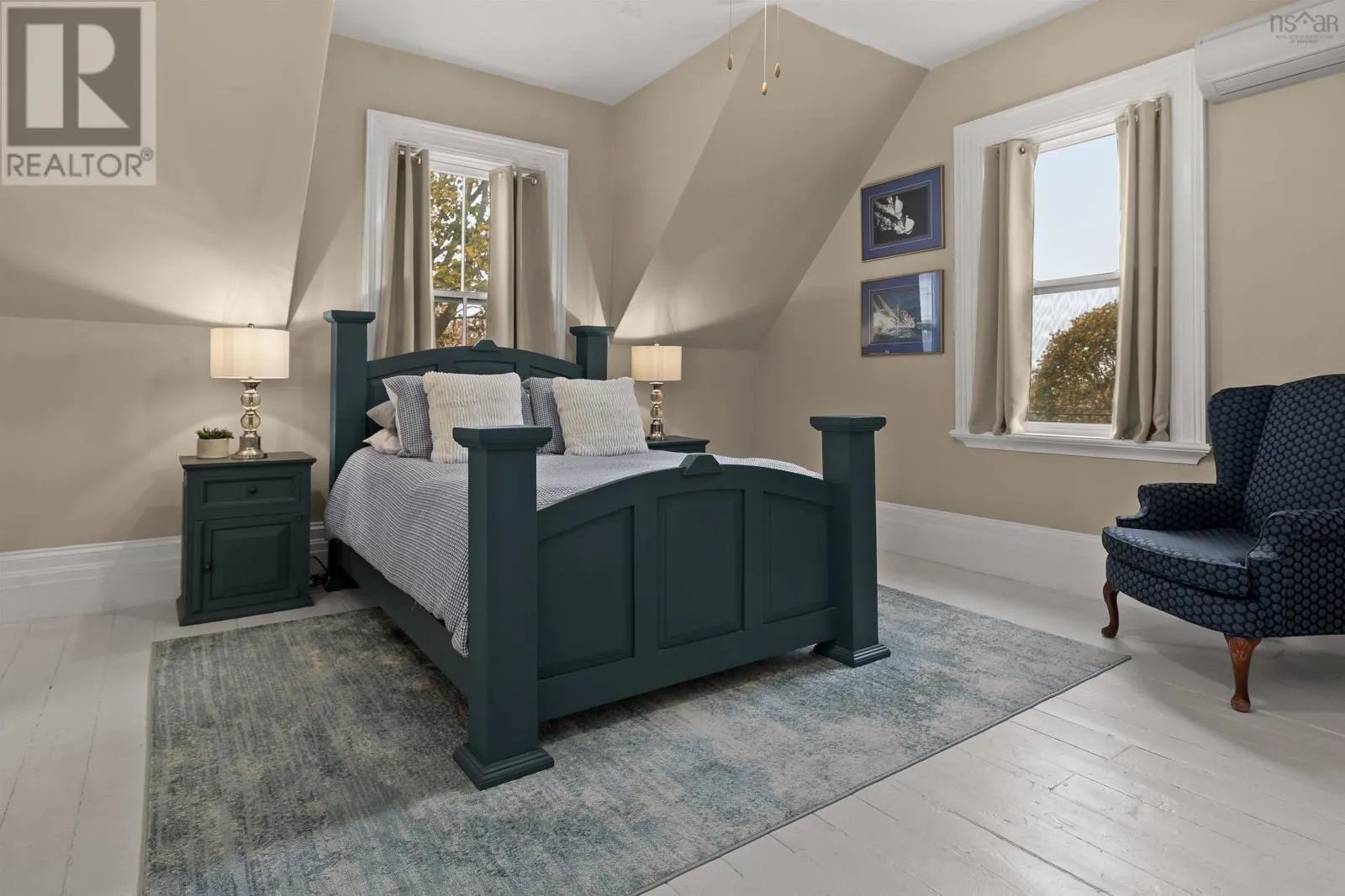 202 Washington Street