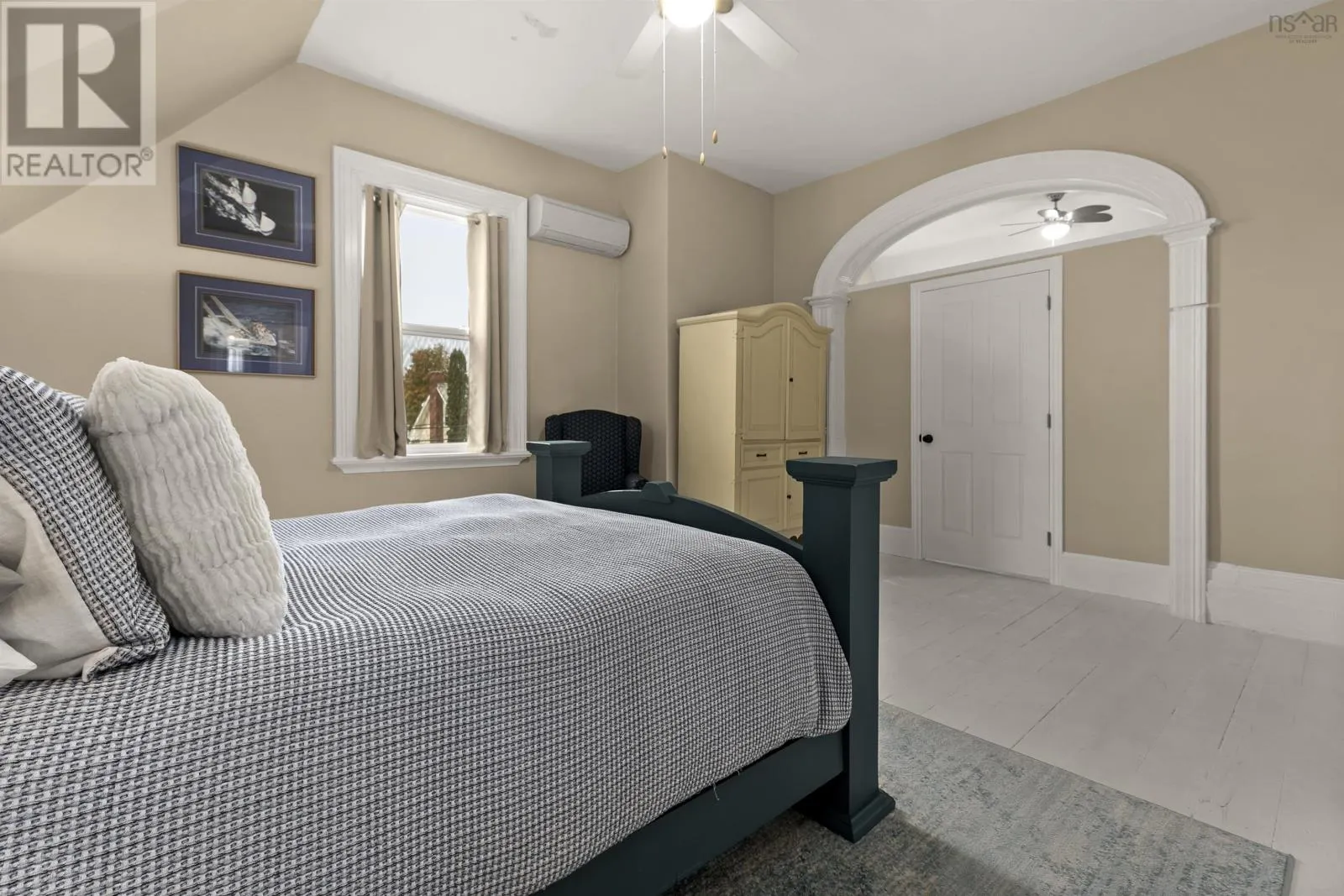 202 Washington Street