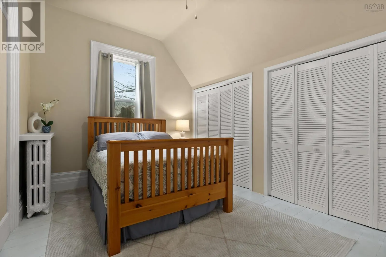 202 Washington Street