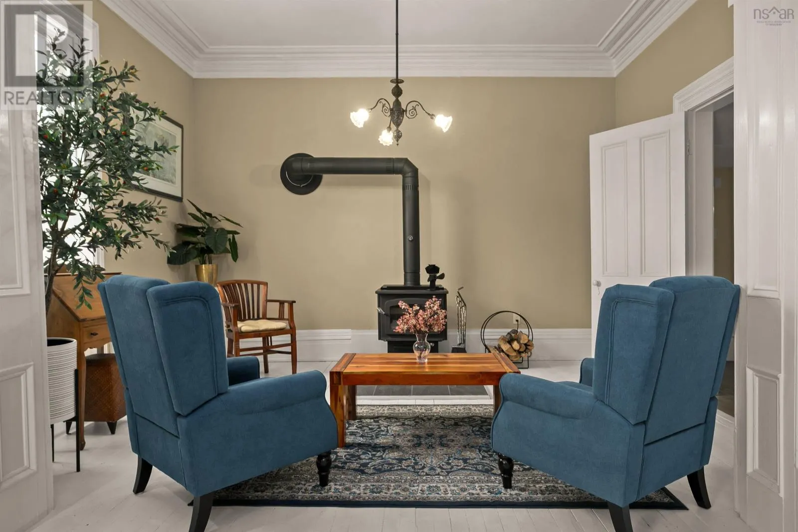 202 Washington Street