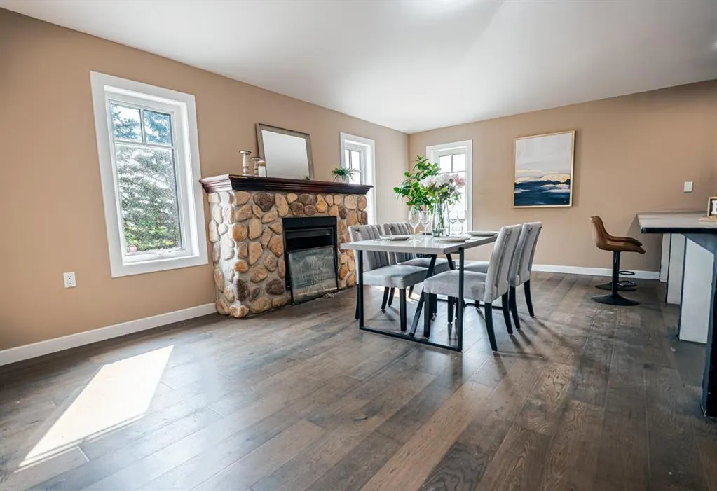 949 Strathnaver Avenue