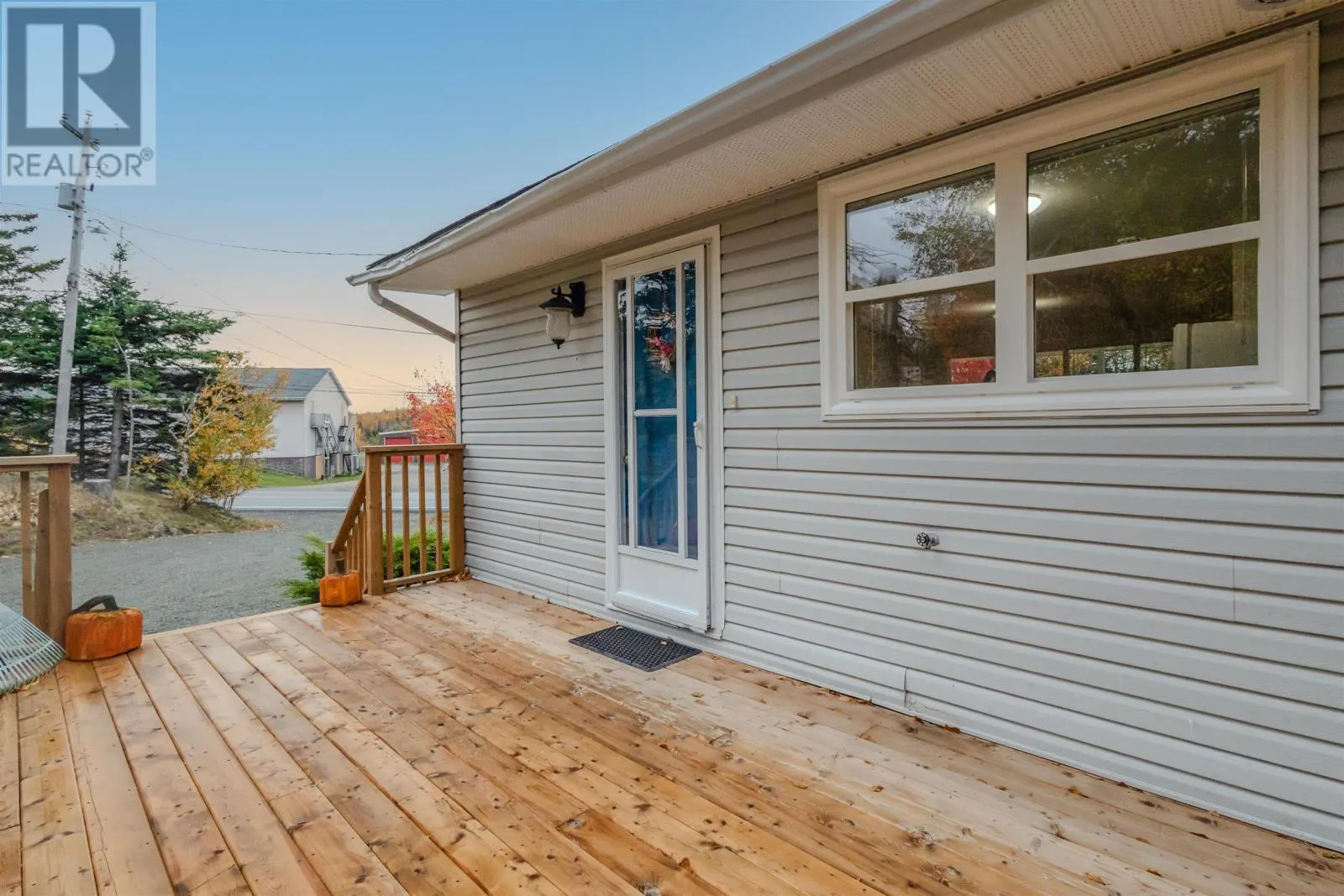 4327 Louisbourg Highway