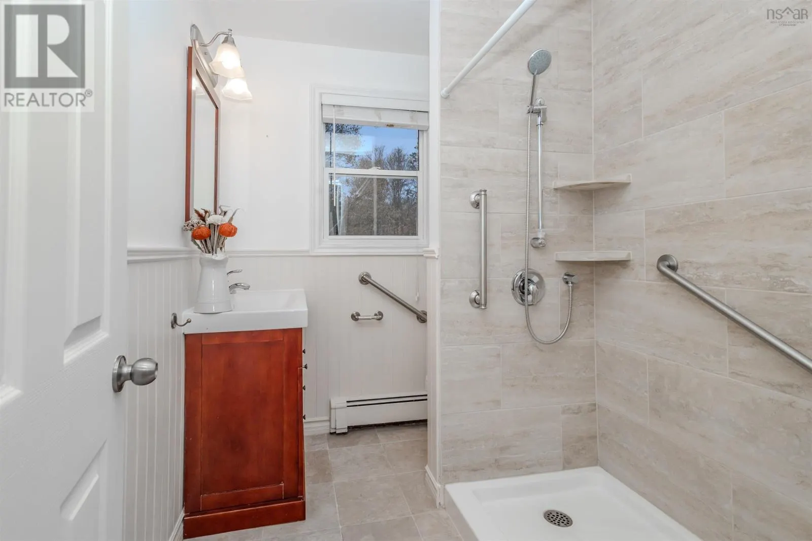 4327 Louisbourg Highway